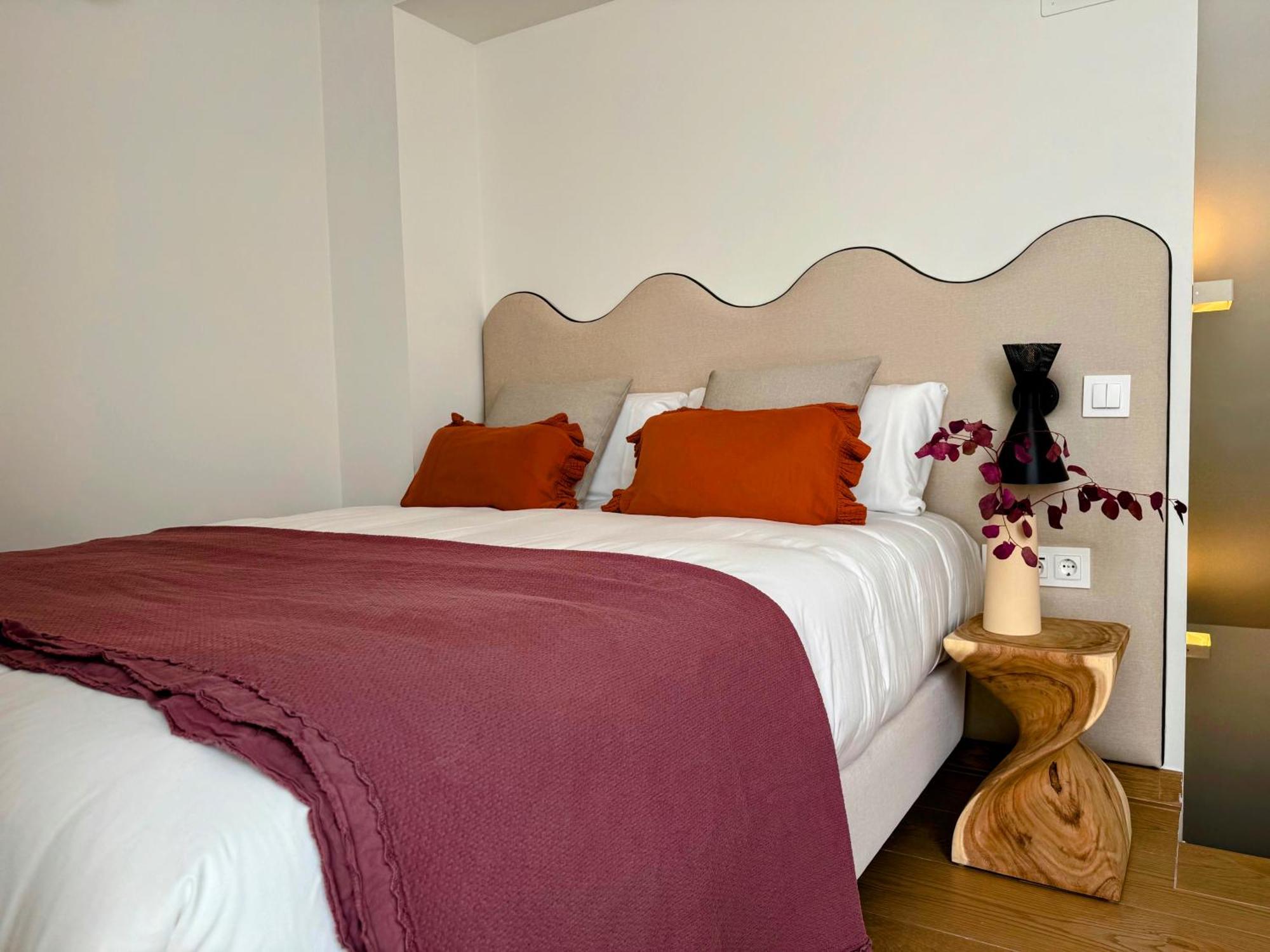 Redes Royale Apartments By Misterhost Sevilla Bagian luar foto